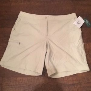 NWT LL Bean Cargo Shorts